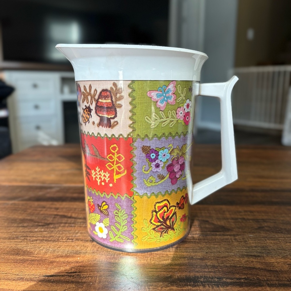 Vintage Thermo-Serv by West Bend mushroom floral patchwork pitcher 55oz